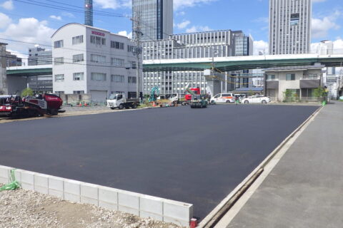 工事マンの施工風景